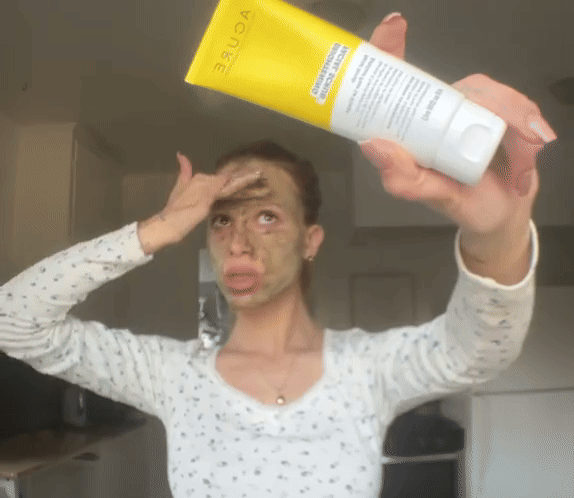 Brightening Facial Scrub -Acure (Original)